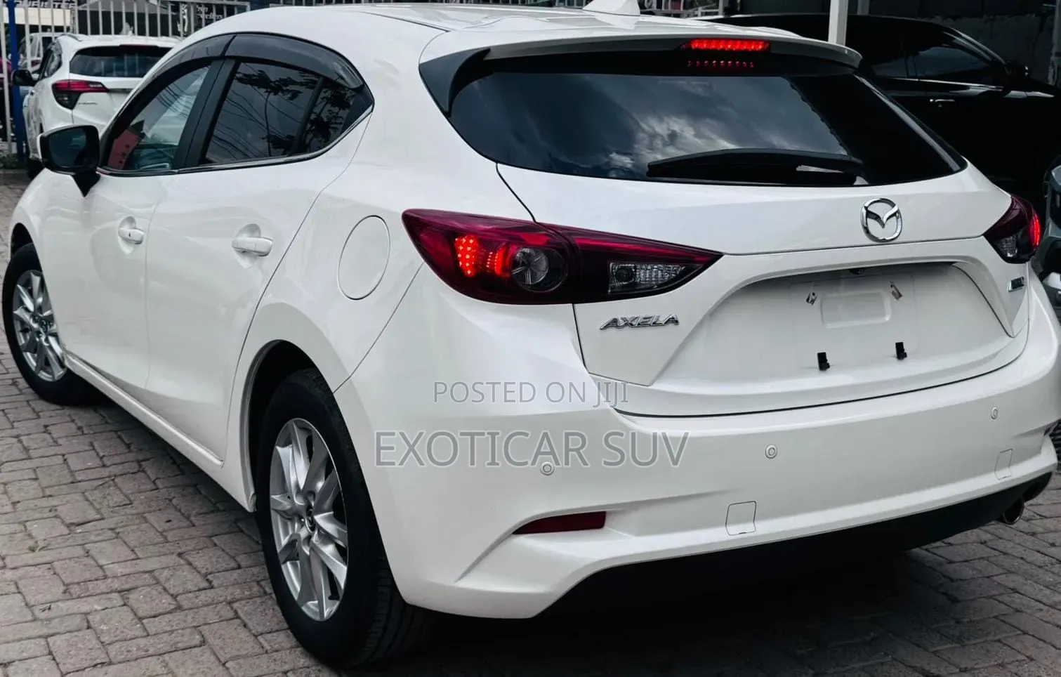 Mazda Axela 2019 White