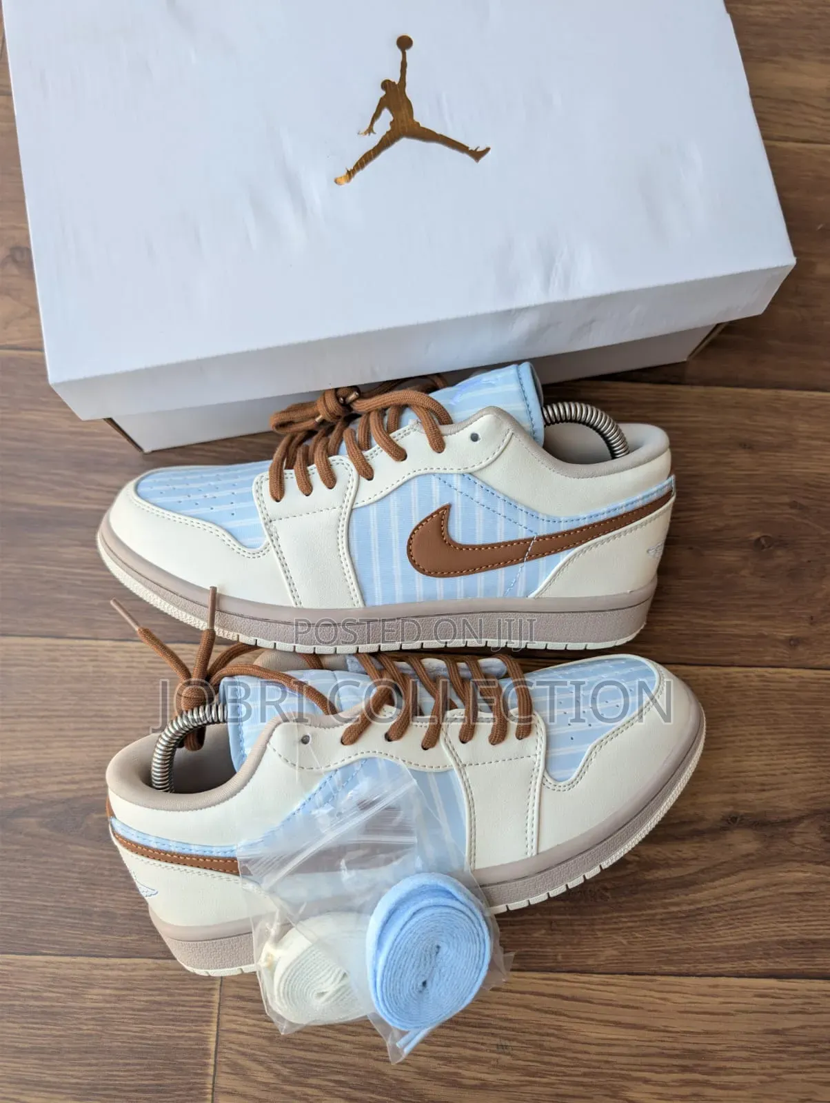 Air Jordan One Low Pinstripe Sneakers
