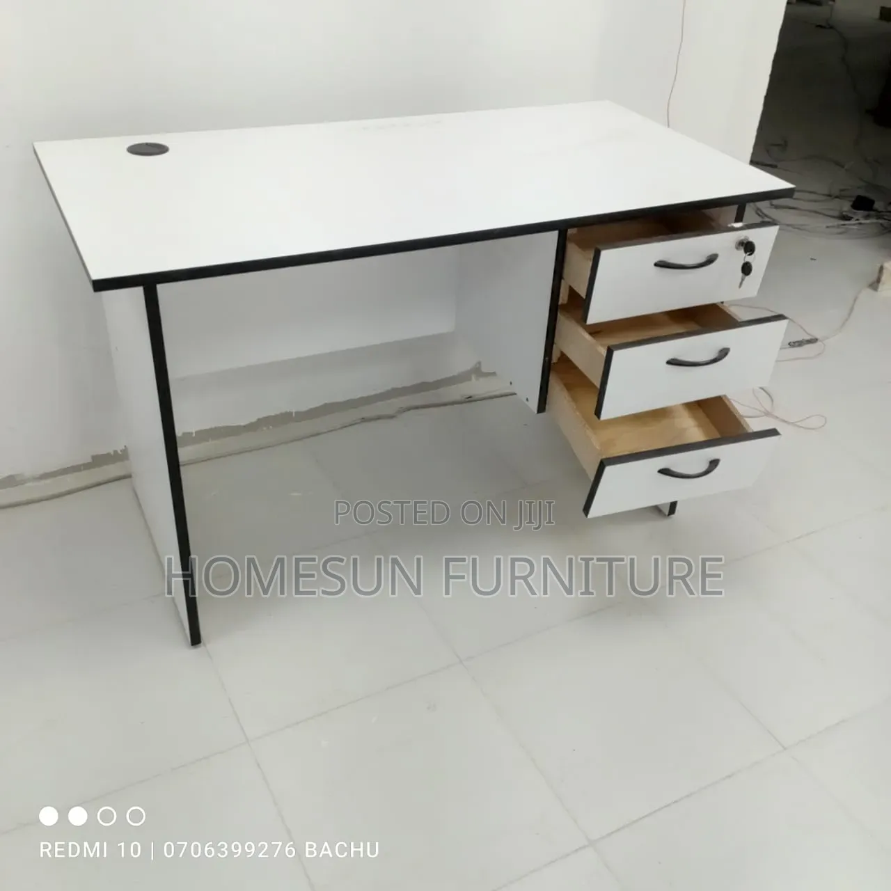 1.2m Office Desk ,White Black