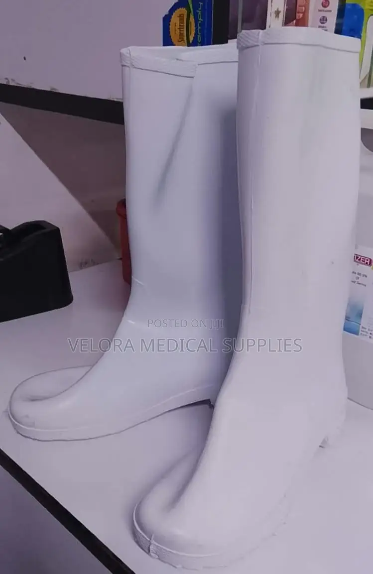Theatre Boots for Doctors, Nurses and Medical Staff
