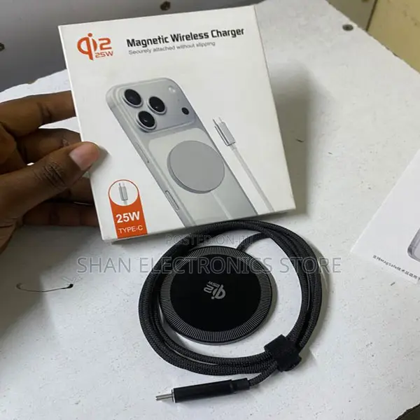 Mini Disc Magnetic Wireless Type-C Phone Charger