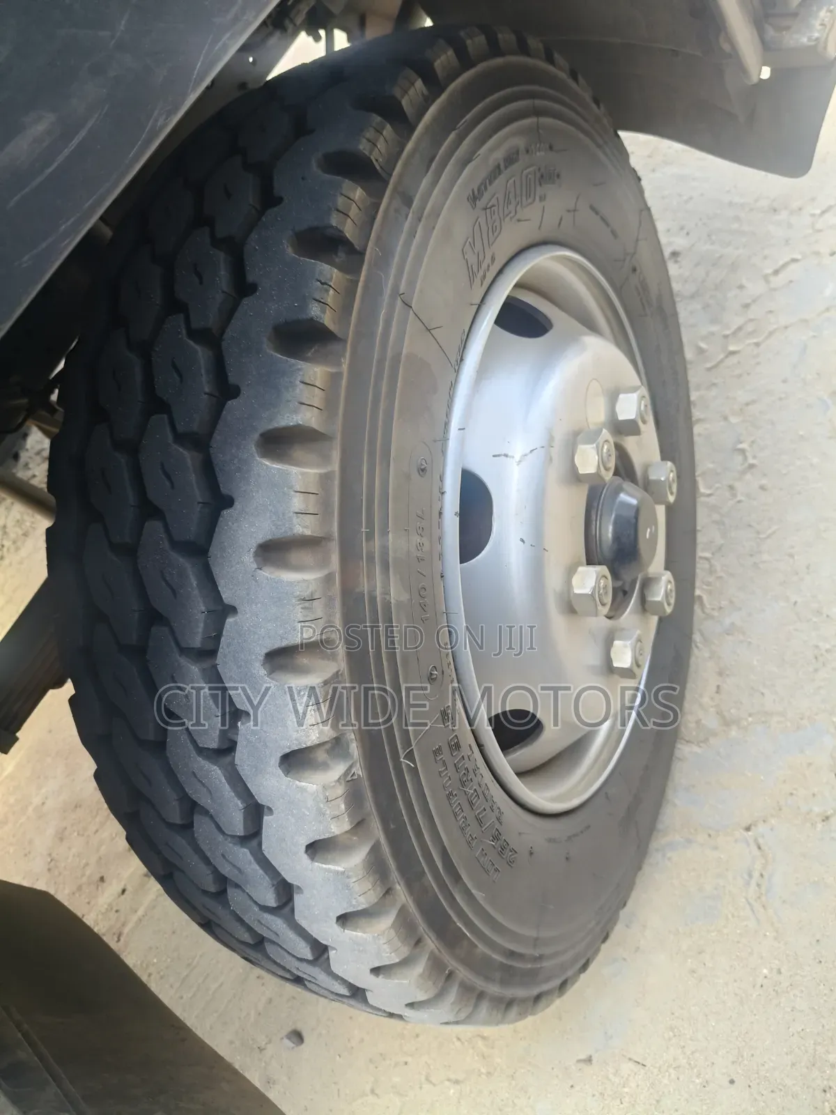 Isuzu FRR 90 Blue Power 2025