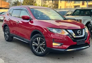 Nissan X-Trail 2019 Red