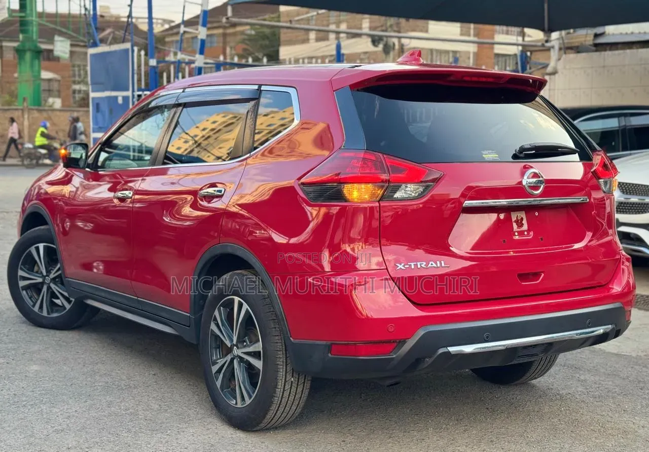 Nissan X-Trail 2019 Red