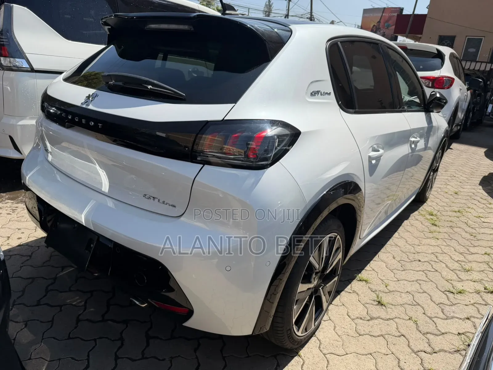 Peugeot 208 2020 White