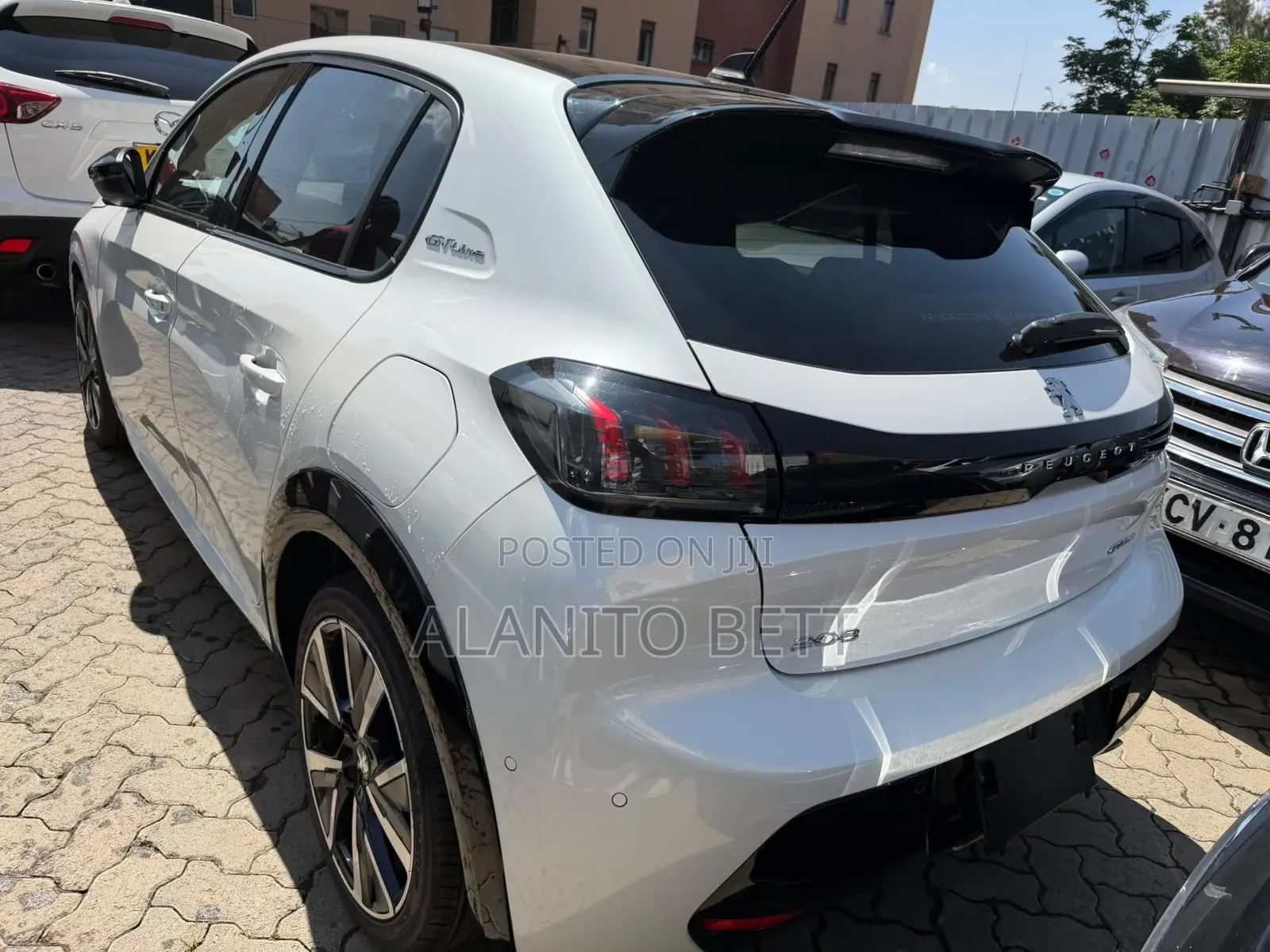 Peugeot 208 2020 White