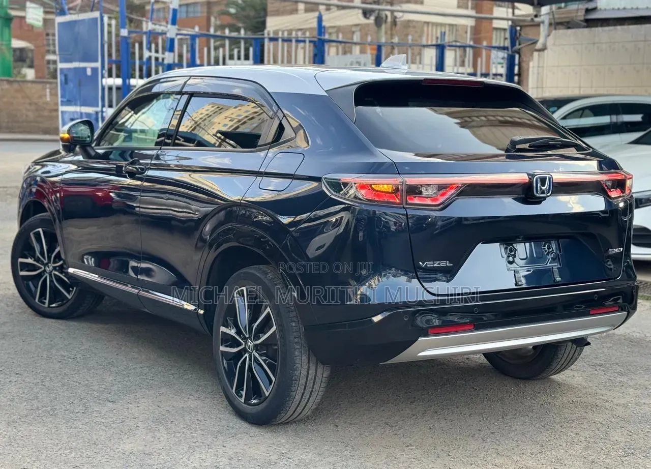 Honda Vezel 2021 Blue