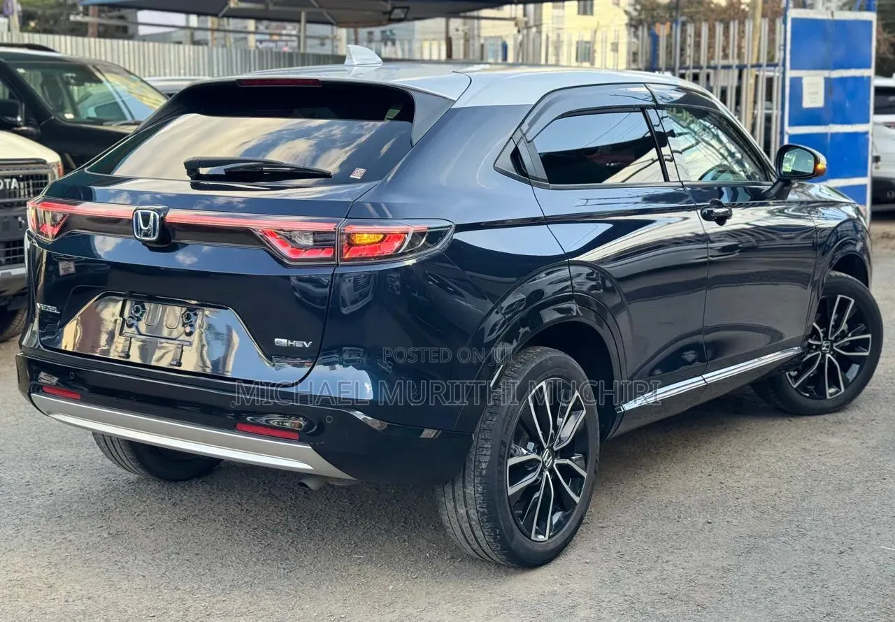 Honda Vezel 2021 Blue