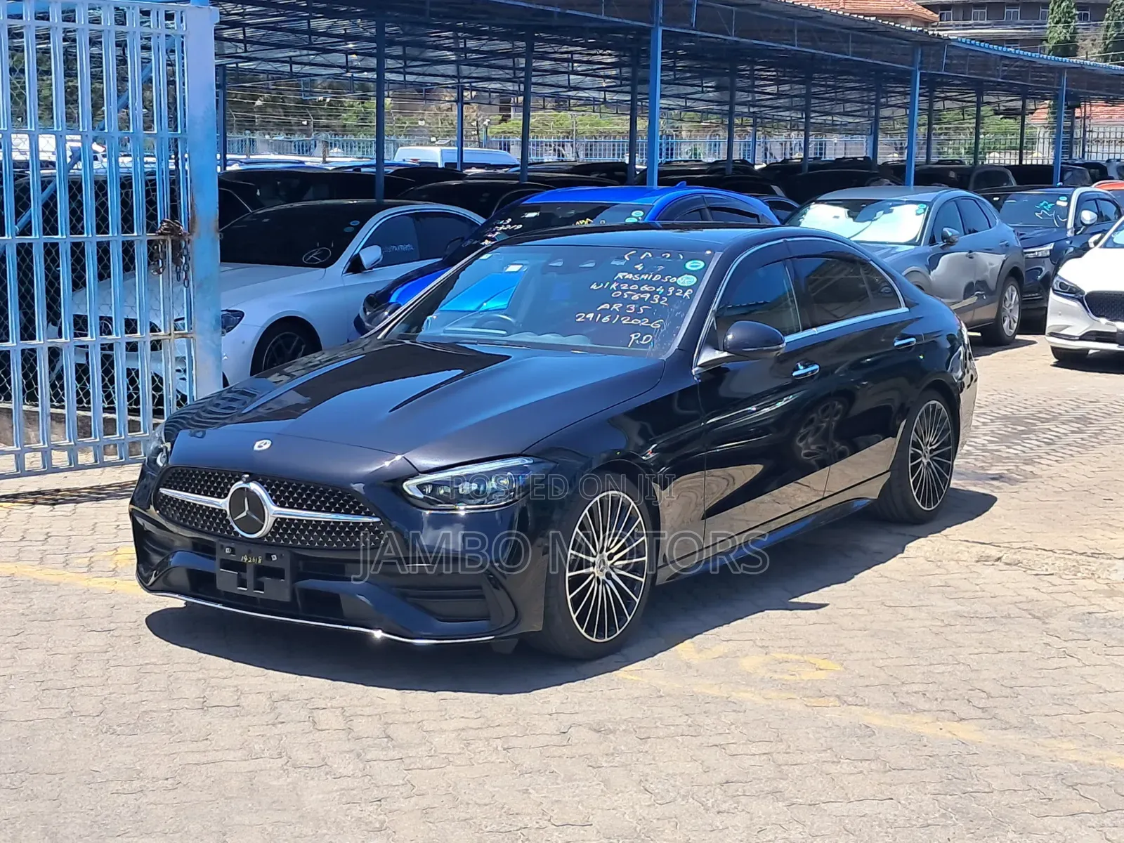 Mercedes-Benz C200 2022 Black