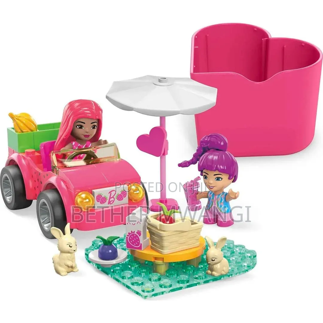 Mega Barbie Colour Reveal Convertible Road Trip