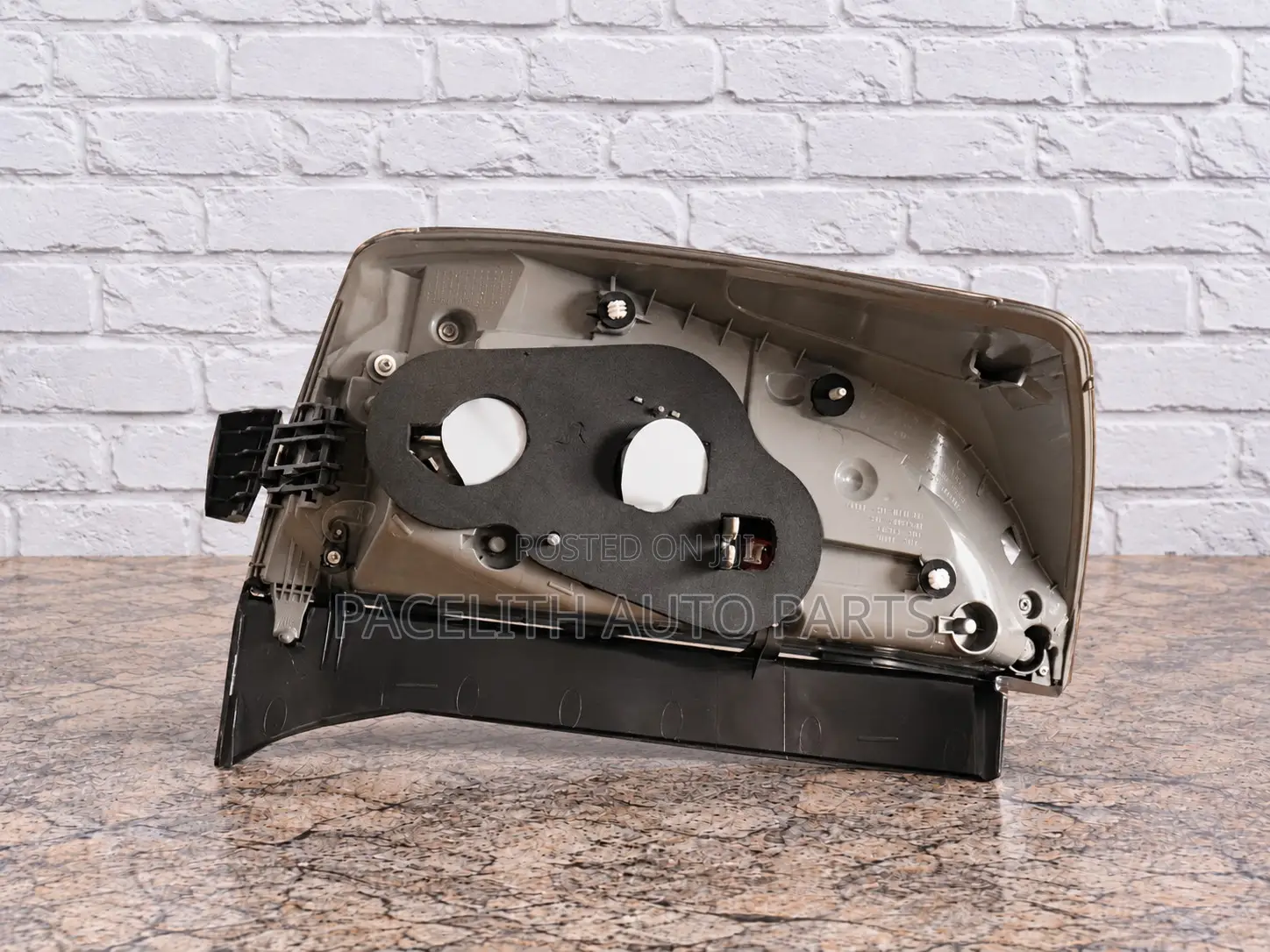 Depo Tail Lamp / Taillight Toyota Prius 2012