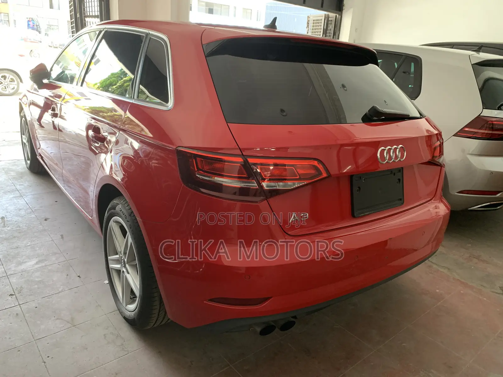 Audi A3 2.0T Titanium Premium FWD 2019 Burgundy