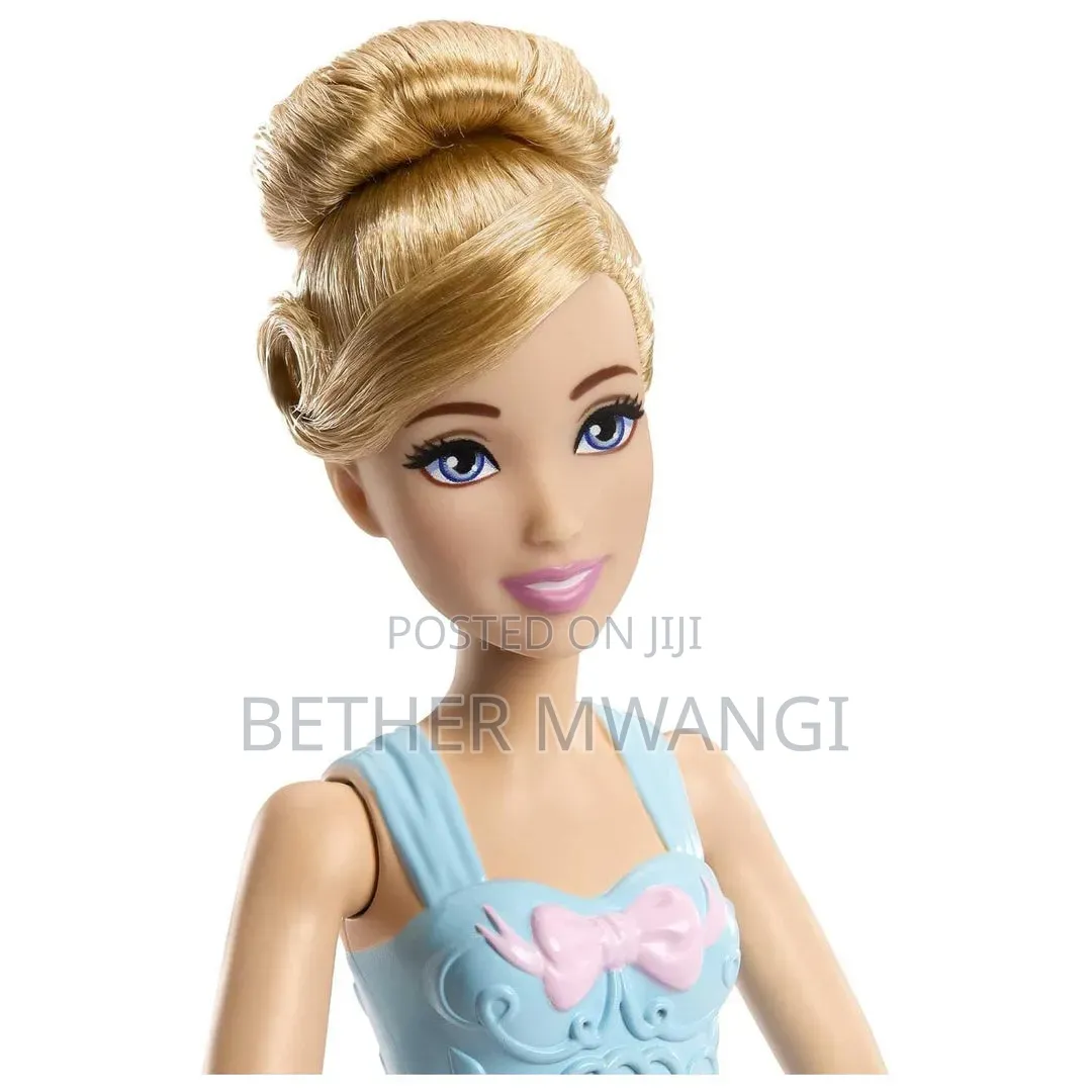 Disney Princess Ballerina Cindarella Doll