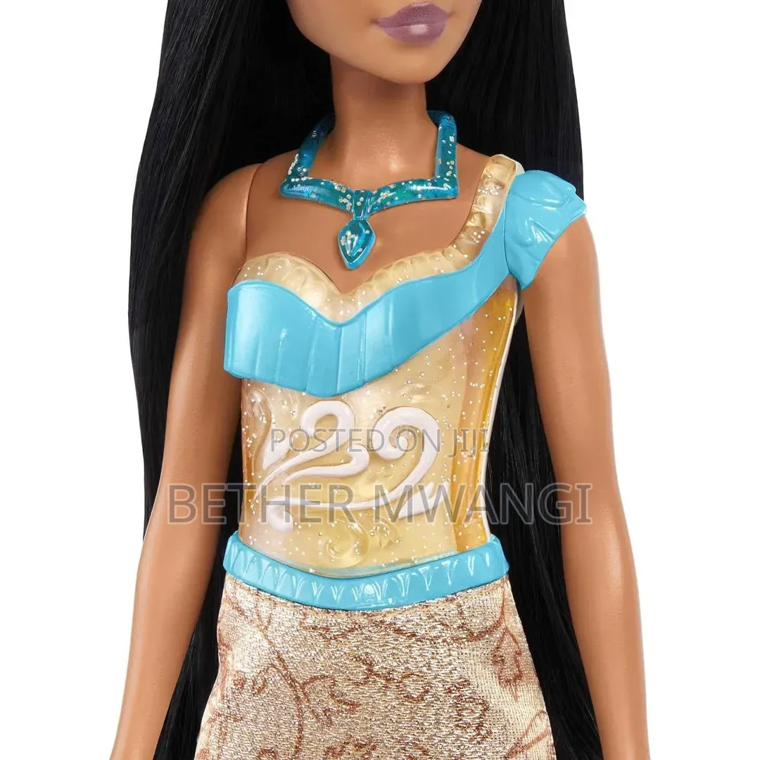 Disney Princess Pocahontas Fashion Doll