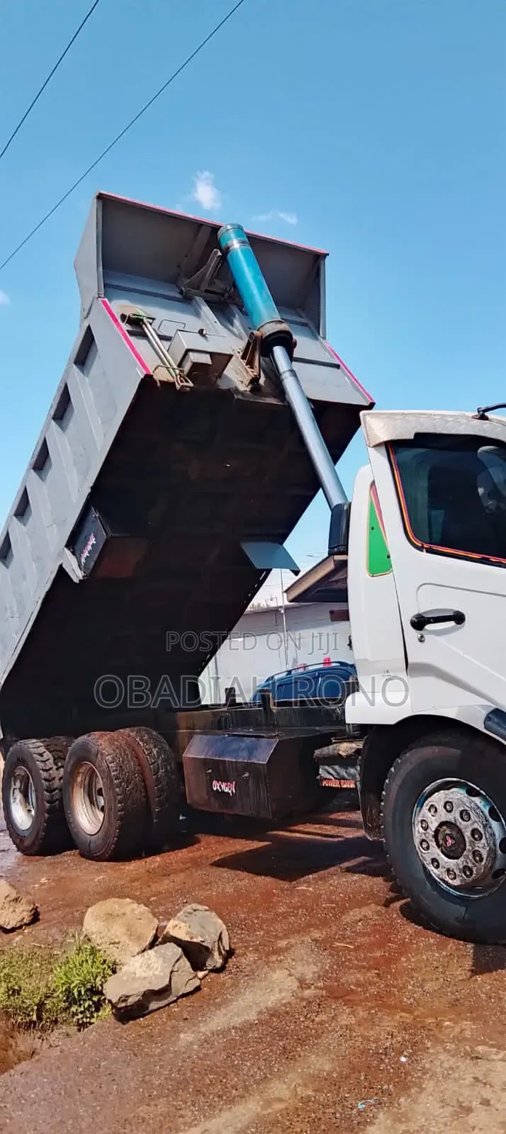 Mitsubishi Mahewa Tipper