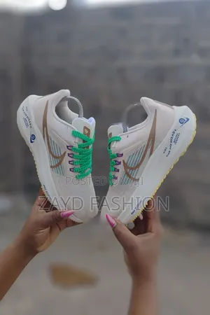 ACG Pegasus Trail Running Shoes Beige Green