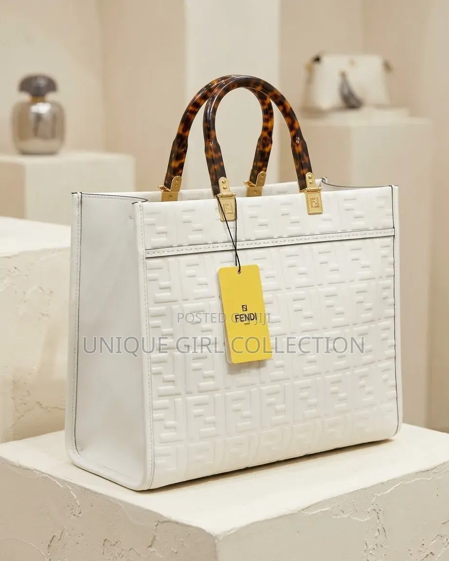 Stunning Fendi Sunshine Tote Bag – Premium Quality Leather
