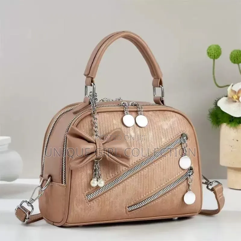 Trendy Women's Bow & Zipper Accent Handbag – Stylish Crossbody Bag