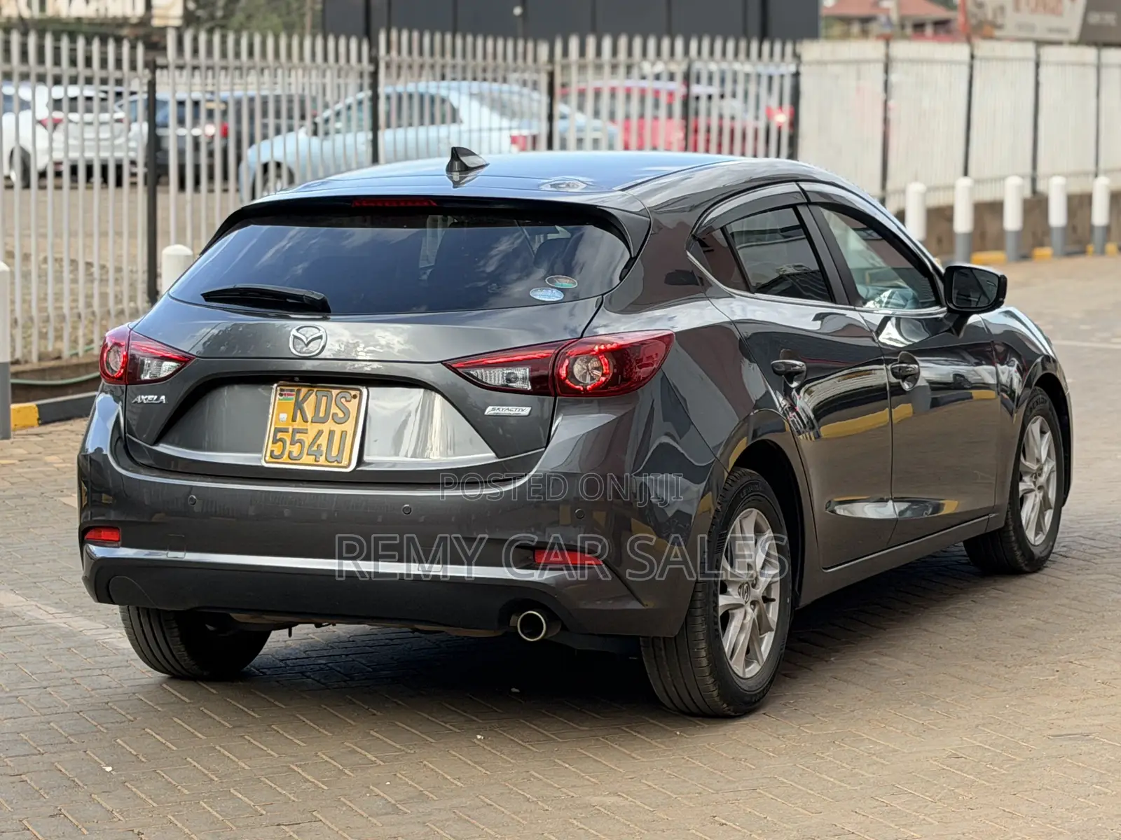 Mazda Axela 2019 Gray