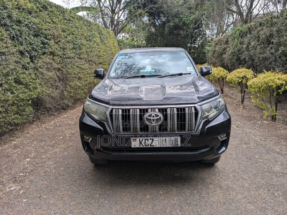 Toyota Land Cruiser Prado 2.7 i 2012 Black