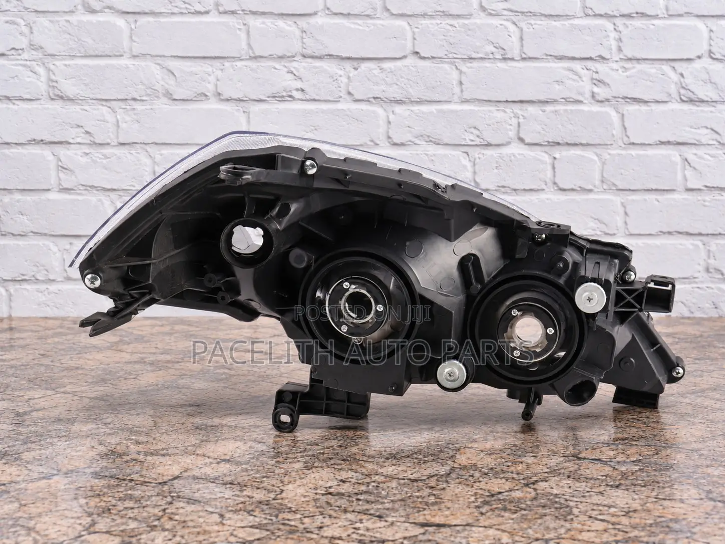 Head Lamp / Head Light Nissan Wingroad Y11 2001 - 2005