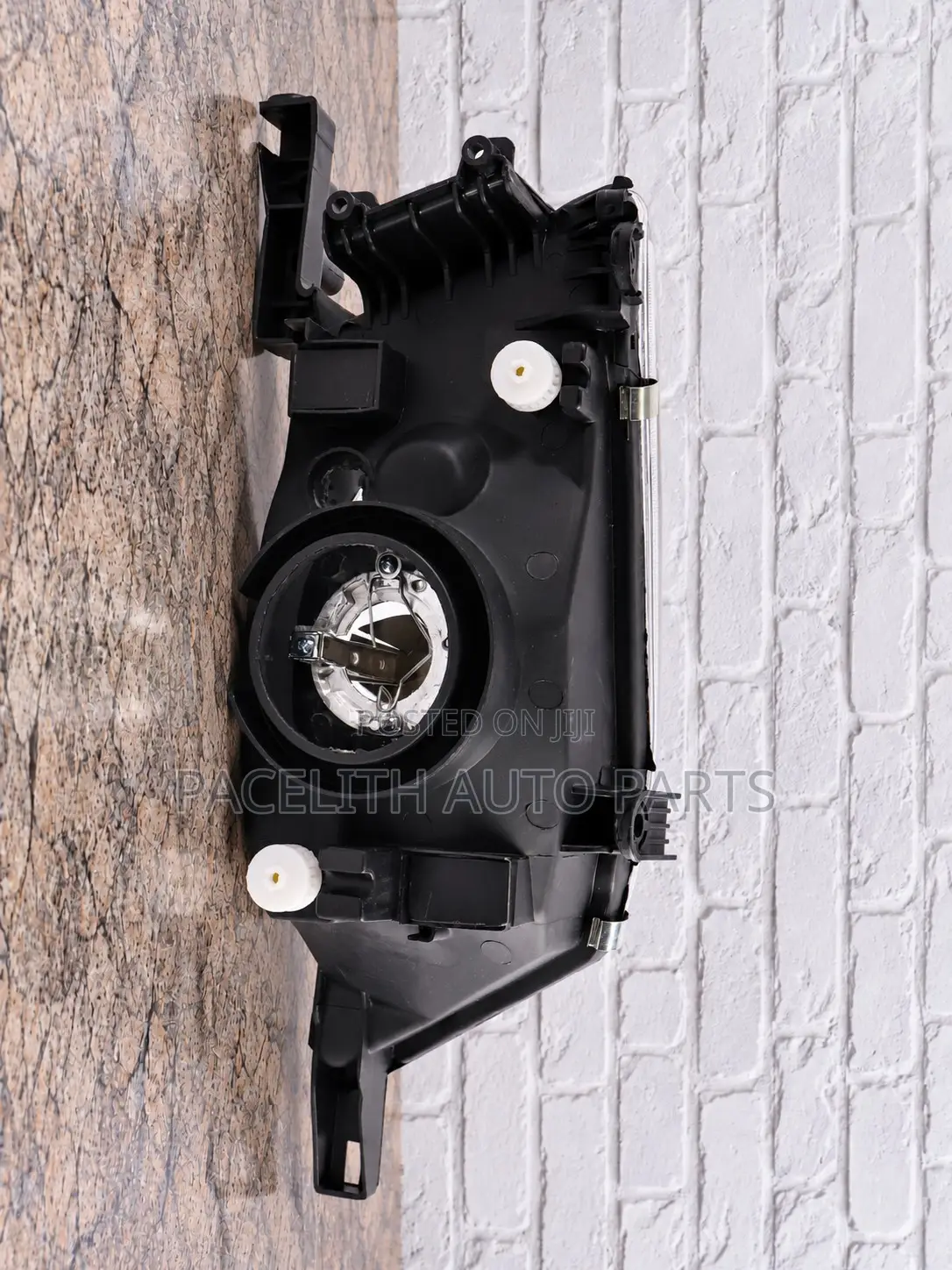 Head Lamp / Head Light Nissan Wingroad Y11 Clear Glass Lens