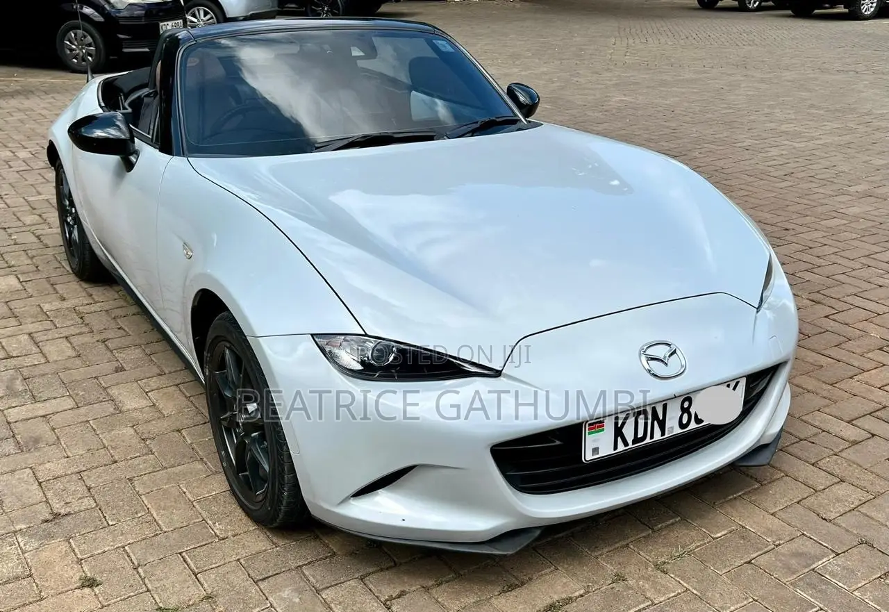 Mazda AZ 2019 White