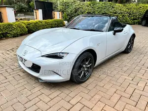 Mazda AZ 2019 White