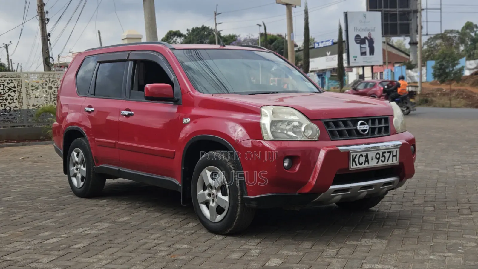 Nissan X-Trail 2.0 Petrol XE 2009 Red