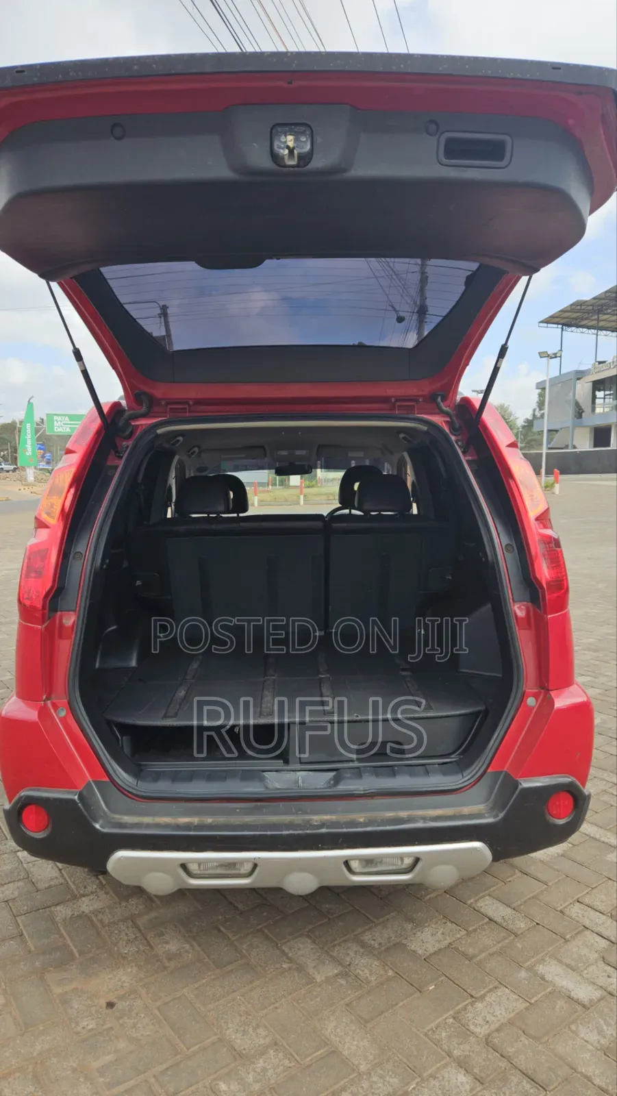 Nissan X-Trail 2.0 Petrol XE 2009 Red