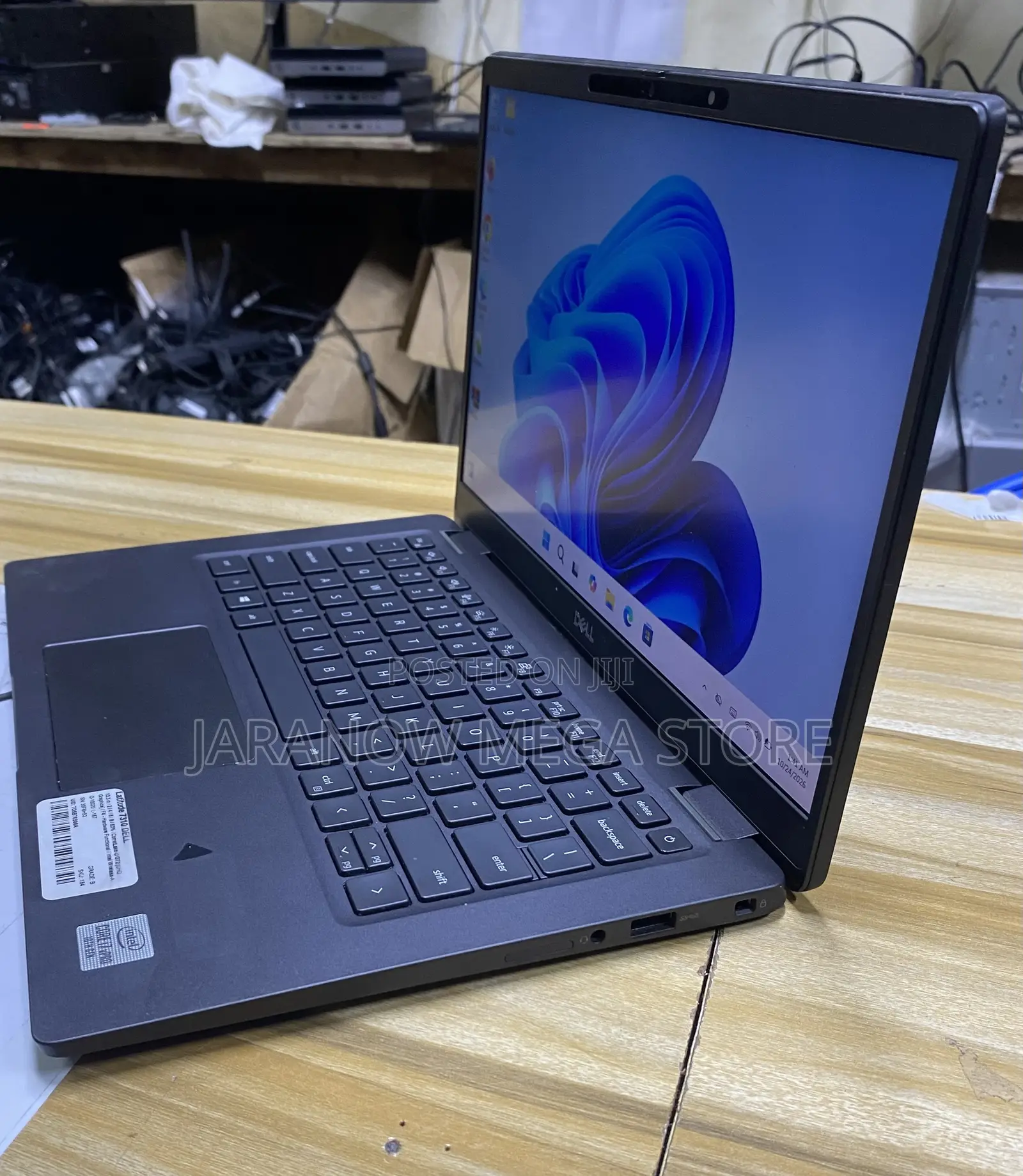 Laptop Dell Latitude 7310 16GB Intel Core i7 SSD 256GB