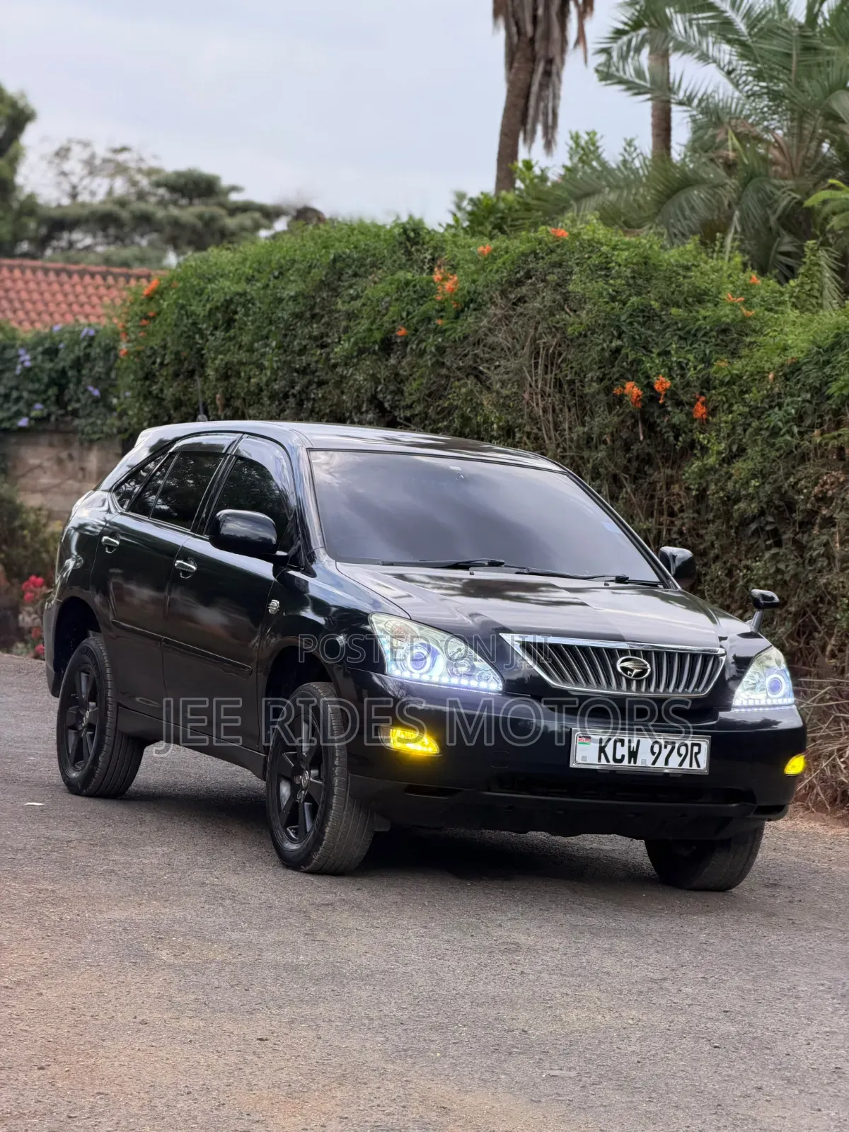 Toyota Harrier 2.4 2012 Black