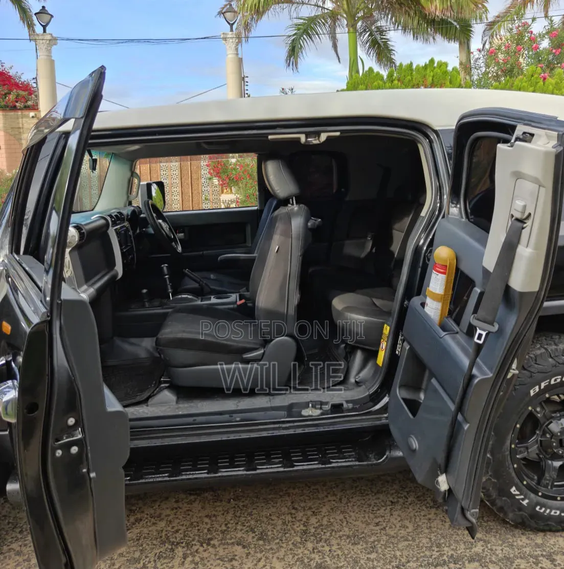 Toyota FJ Cruiser 2013 Black