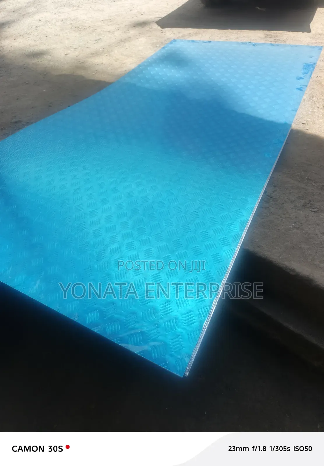 Industrial Aluminum Chequred Plate 1mm Available