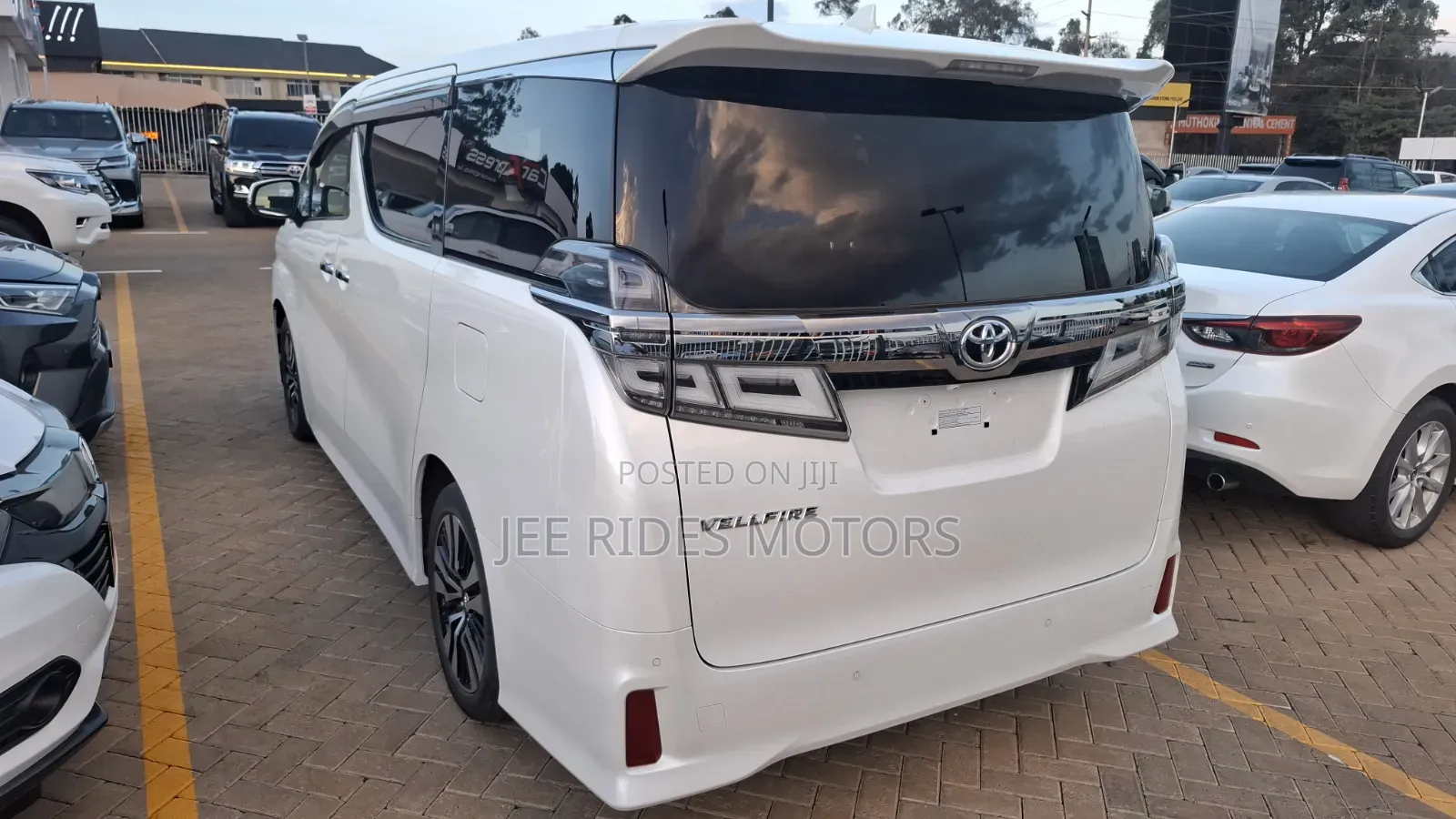 Toyota Vellfire 2.5 Z G Edition 2019 White