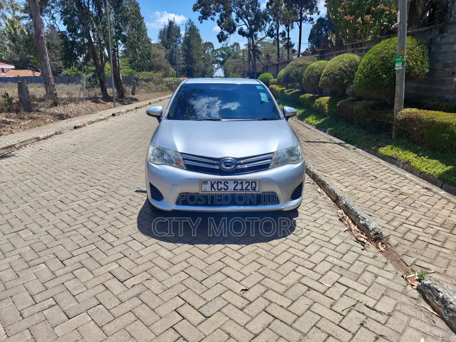 Toyota Axio 1.5 G 2WD 2012 Silver