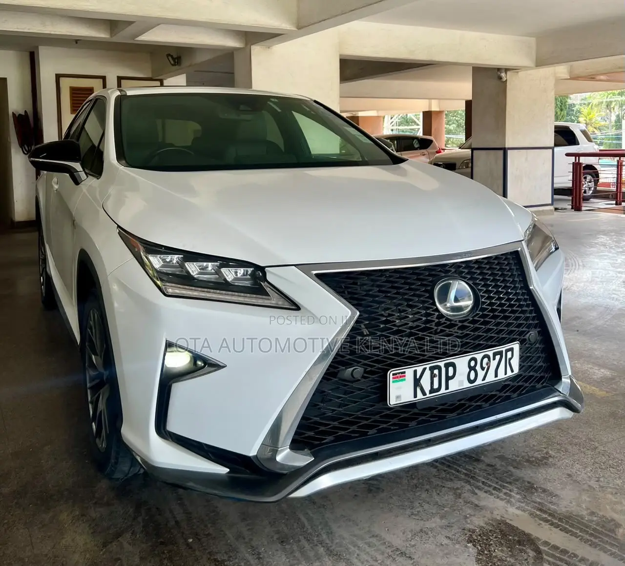Lexus RX 200t 2WD 2017 Pearl
