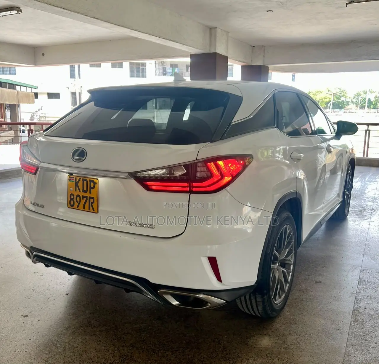 Lexus RX 200t 2WD 2017 Pearl