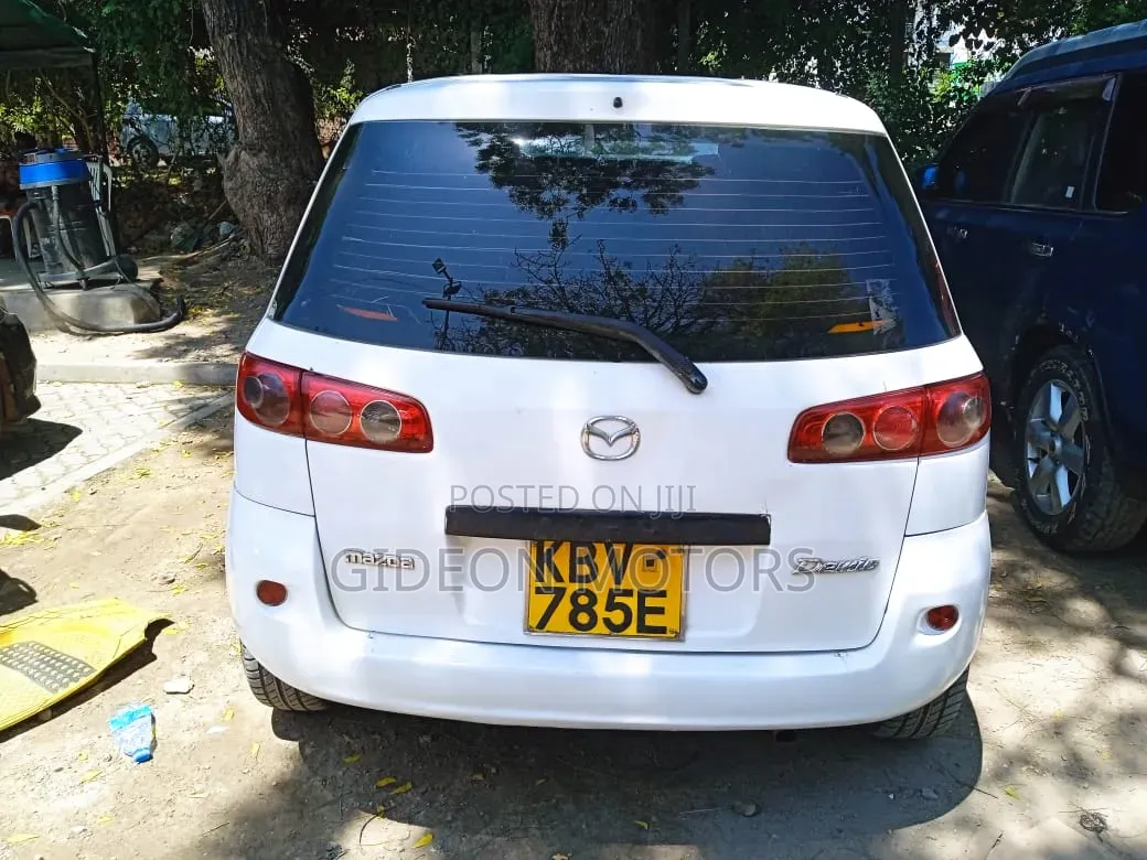 Mazda Demio 2006 White
