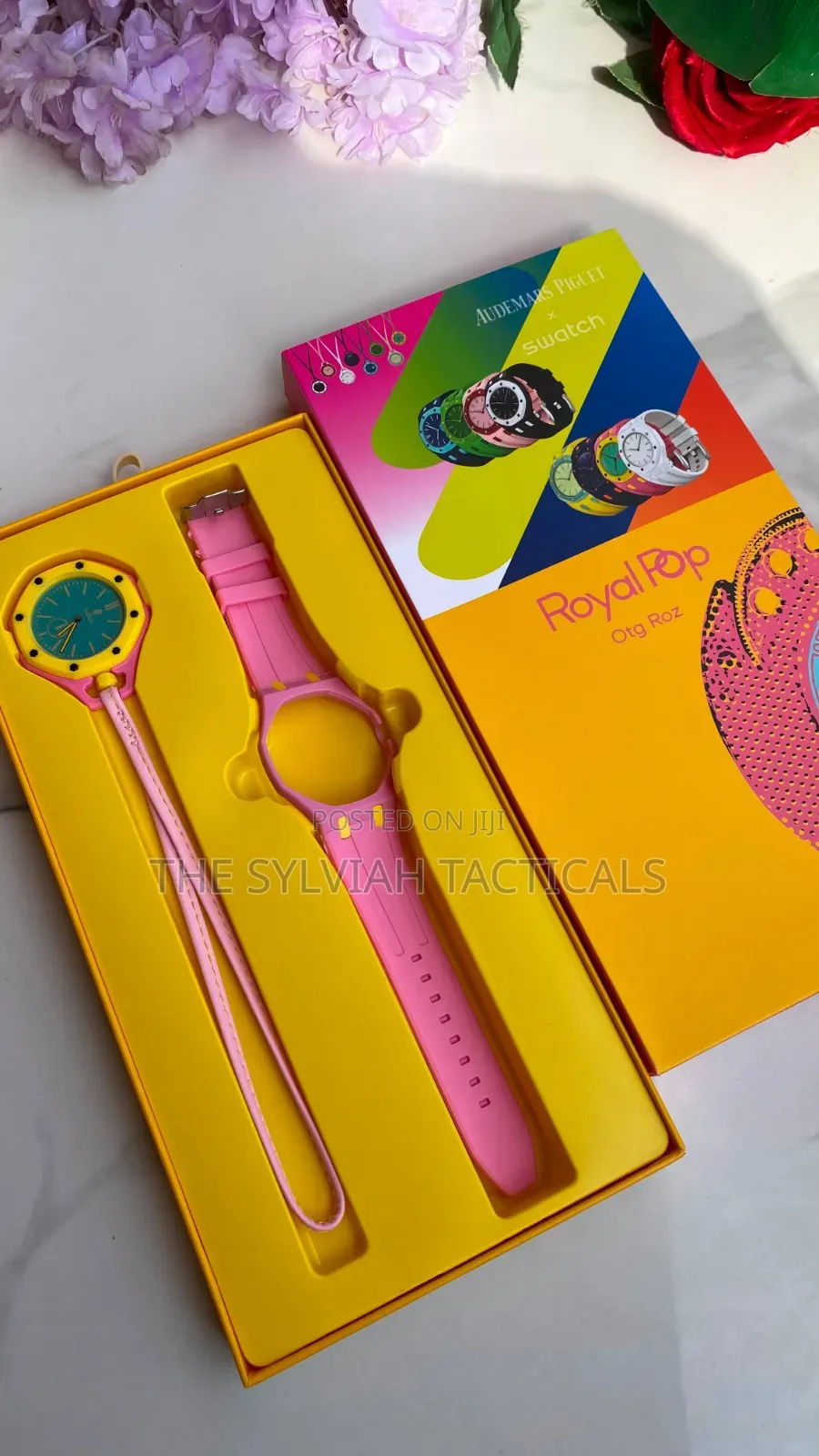 Trendy Ap X Swatch Royal Pop
Rubber Comfortable Strap
Silent Movement