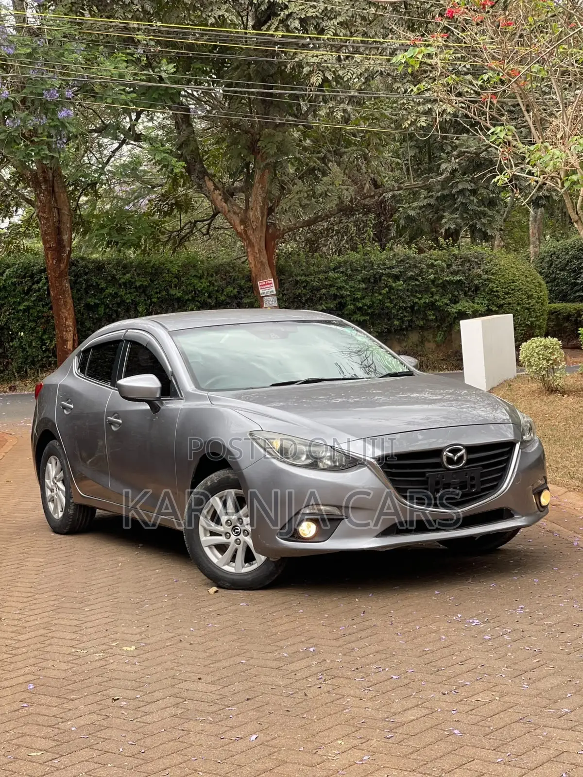 Mazda Axela SV Premium 2014 Silver