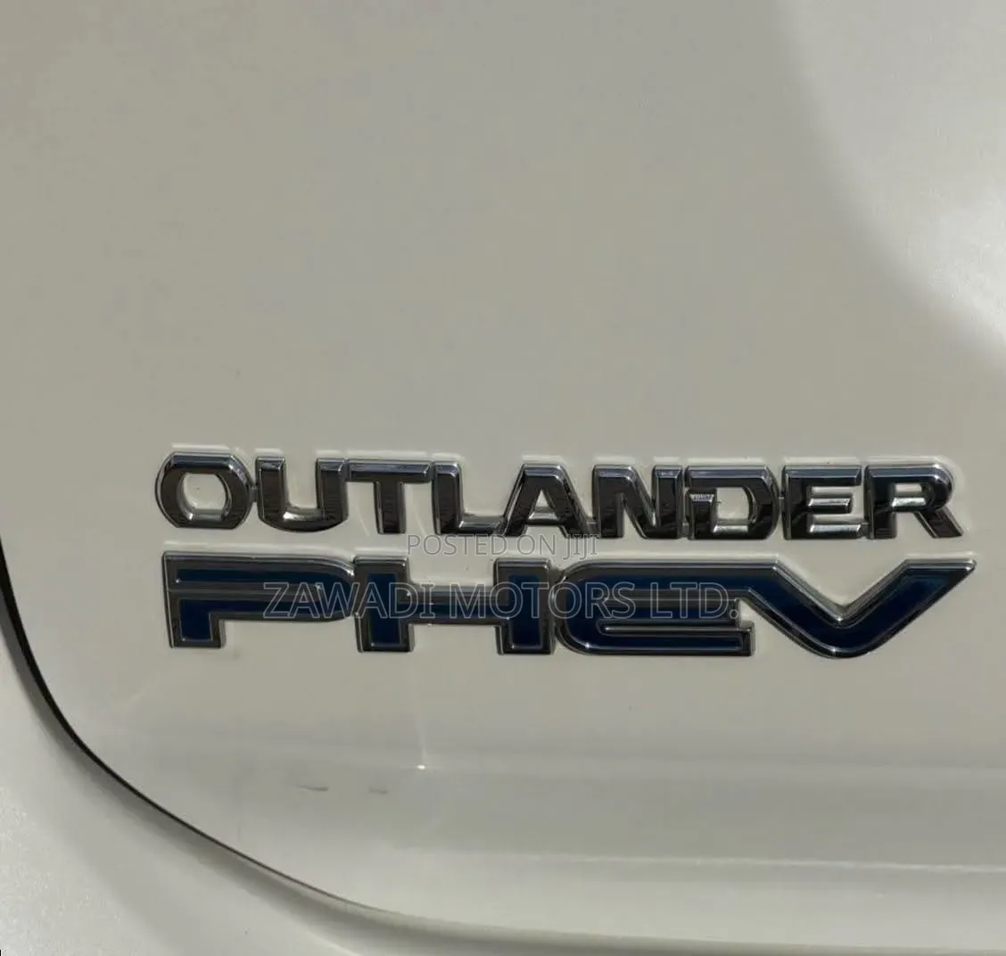 Mitsubishi Outlander 2.4 PHEV AWD 2019 White