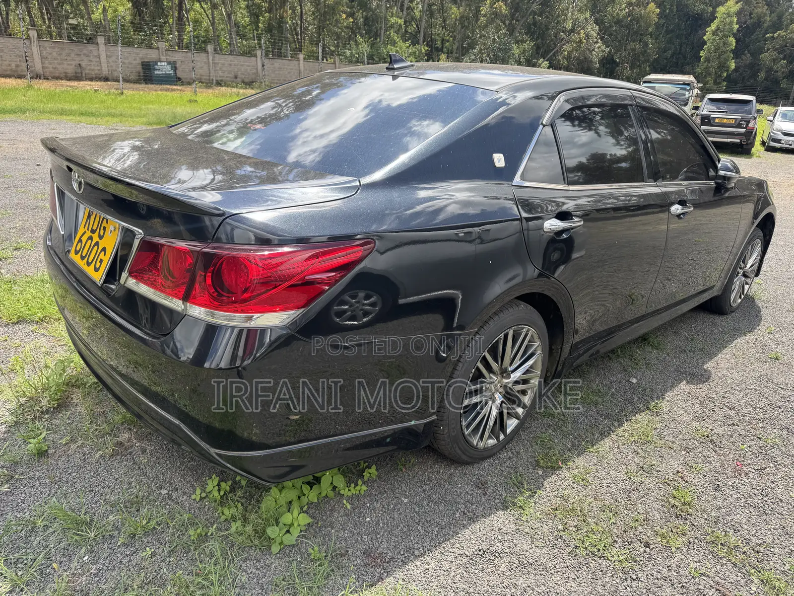 Toyota Crown 2015 Black