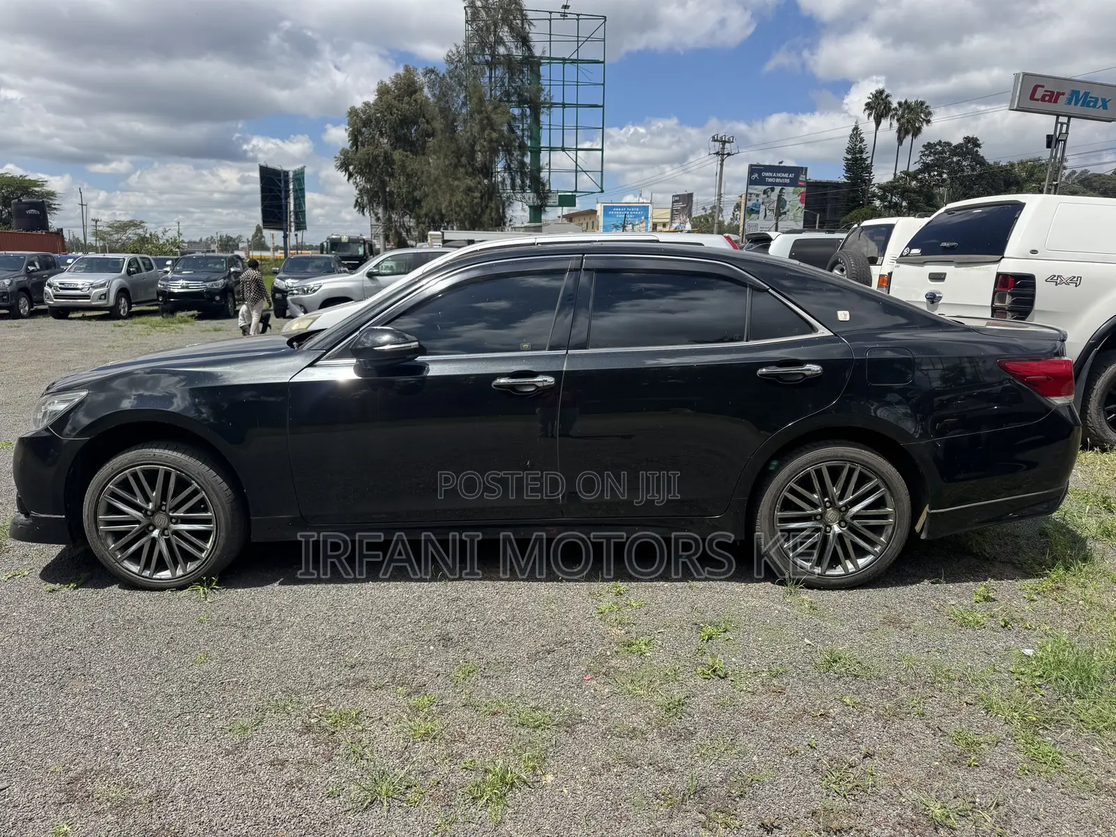 Toyota Crown 2015 Black