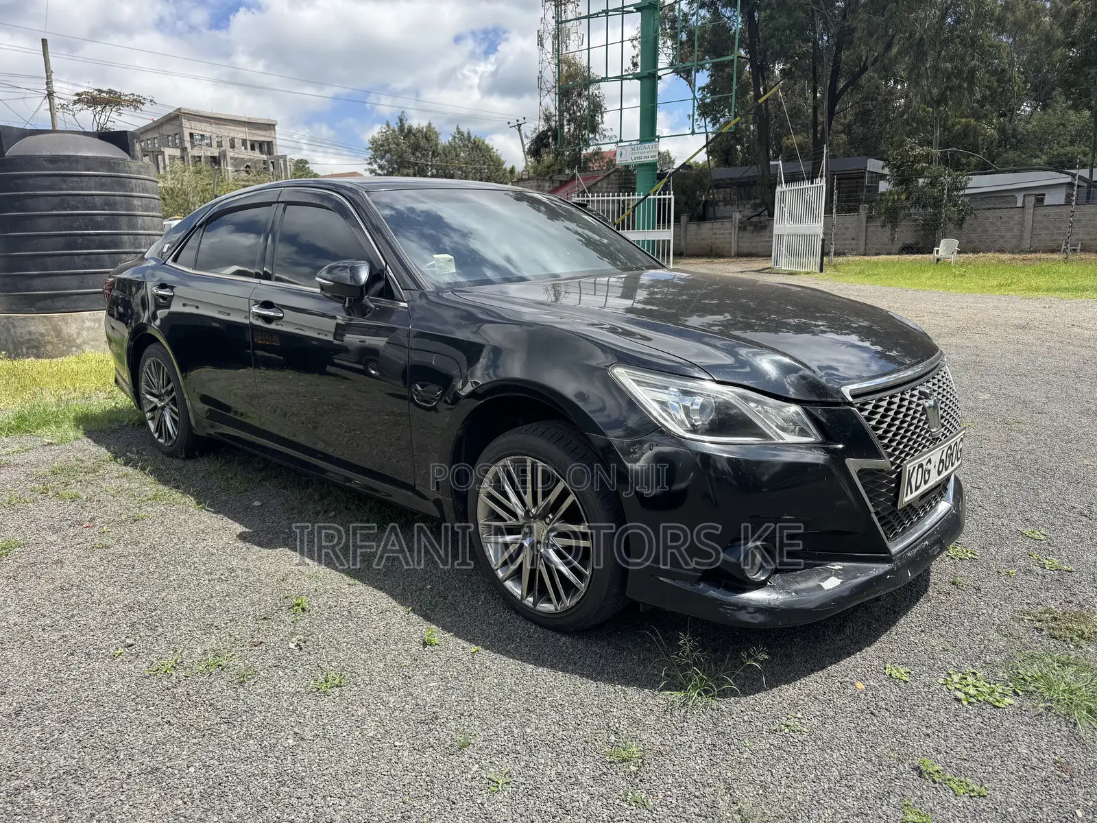 Toyota Crown 2015 Black