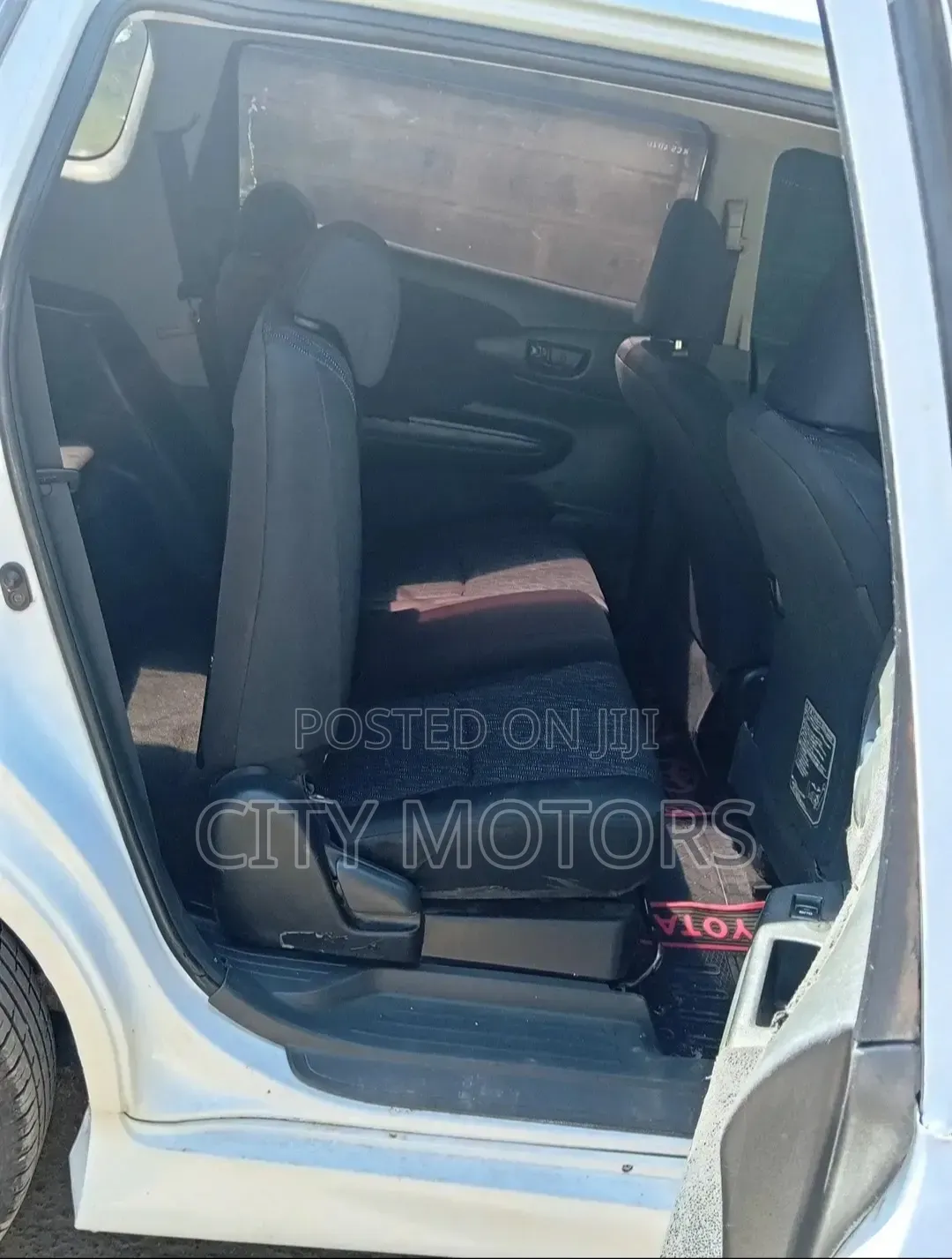 Toyota Wish 2012 White