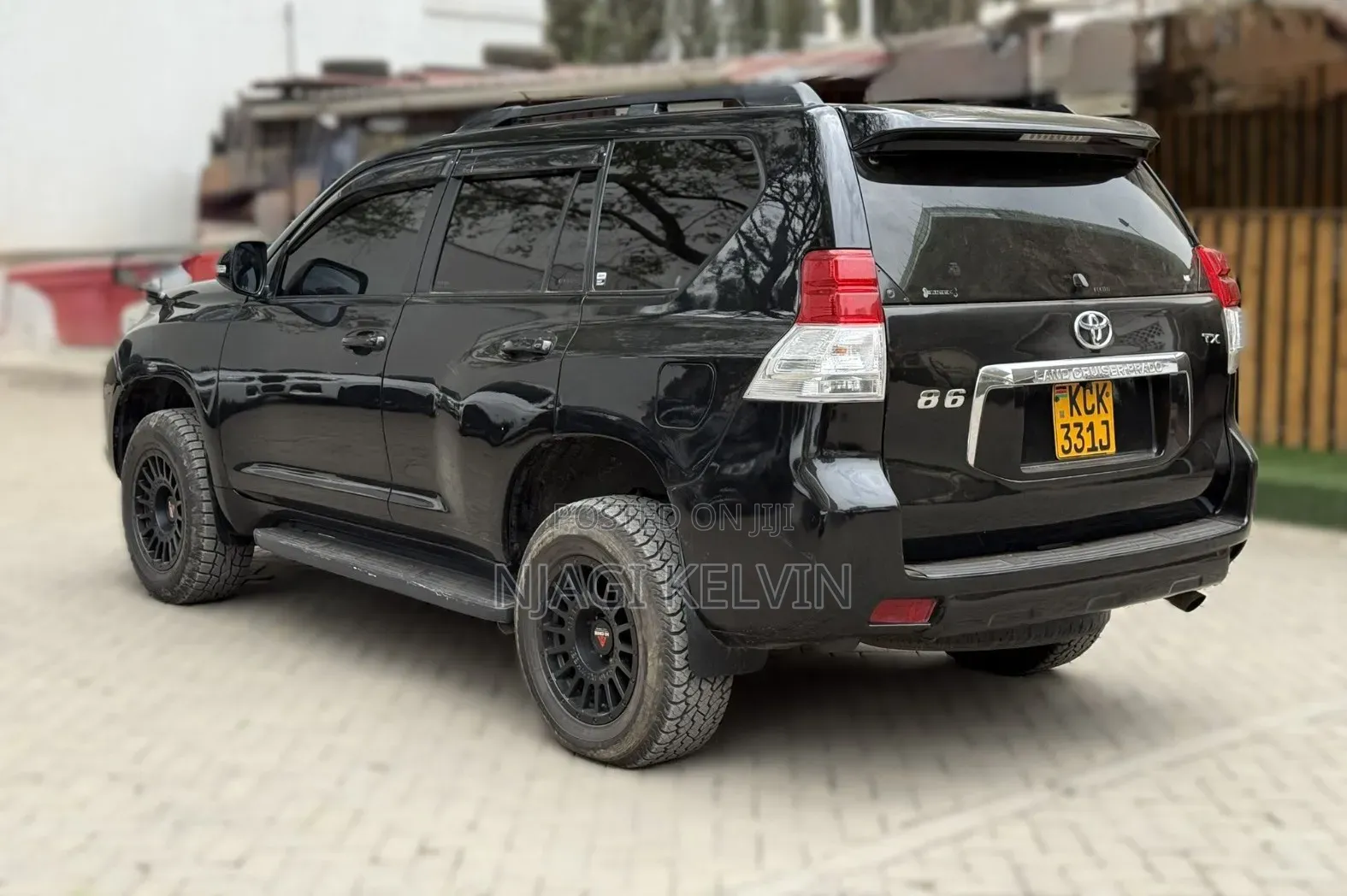 Toyota Land Cruiser Prado 2.7 i 2011 Black