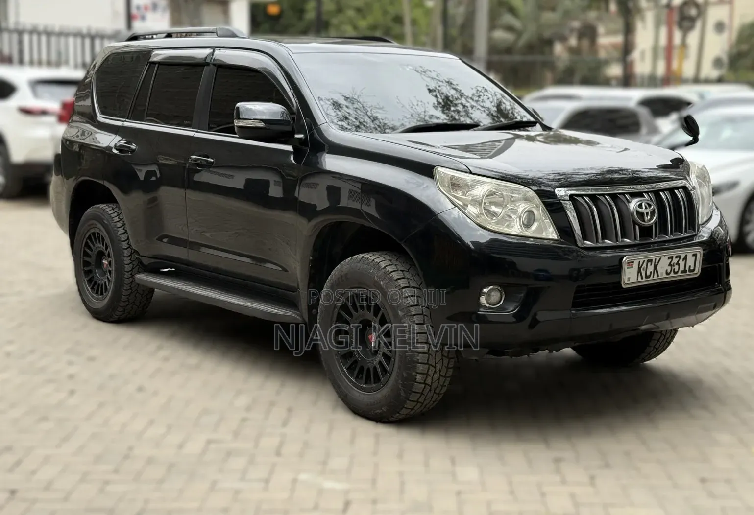 Toyota Land Cruiser Prado 2.7 i 2011 Black