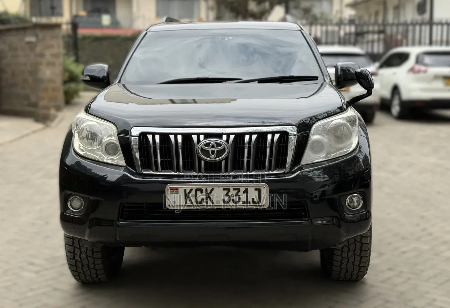 Toyota Land Cruiser Prado 2.7 i 2011 Black