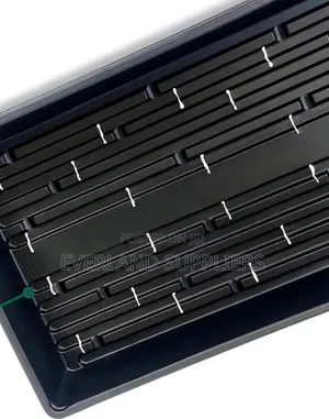 Affordable Hydroponic Growing Tray - With Holes